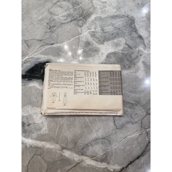 Butterick Vintage Cut Misses Dress and Belt Size 14 Pattern No 4186 - Picture 4 of 8